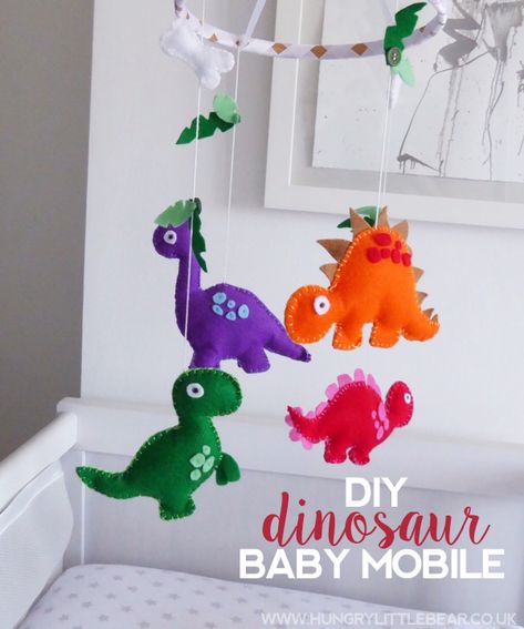 DIY Dinosaur Baby Mobile | Take Some Whisks Diy Cot Mobile, Diy Baby Mobile Boy, Dinosaur Mobile, Felt Baby Mobile, Diy Dinosaur, Boy Mobile, Diy Baby Mobile, Mobile Hanging, Baby Mobil