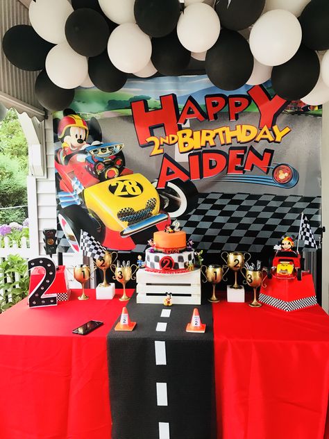 Mickey And The Roadster Racers Birthday, Mickey Mouse Roadster Cake, Mickey Roadster Racers Birthday Ideas, Mickey And The Roadster Racers Party, Mickey Mouse Roadster Racers Birthday, Roadster Racers Birthday Party, Roadster Racers Birthday, Mickey Roadster Racers Party, Mickey Roadster Racers Birthday