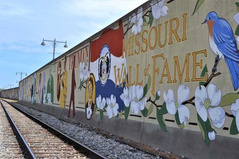 How To Spend A Day In Cape Girardeau, Missouri Cape Girardeau Missouri, Cape Girardeau, Union Soldiers, Trail Of Tears, Safari Park, Nature Center, Native American History, Walking Tour, Road Trips