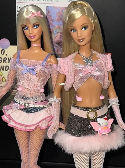 Barbie Diaries Outfit, Barbie Restyle, Barbie Outfits Doll, Barbie Doll Outfits, Kawaii Barbie, Customized Dolls, Bratz Doll Outfits, Barbie Top, Custom Barbie