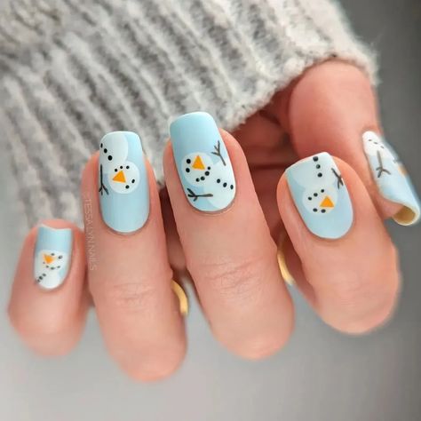 We’re here to brighten up these dark winter days with stylish + seasonal winter nail ideas! Explore tons of winter nail designs like this adorable snowman nail art mani so you can look your best when you’re all bundled up! Italy Nails, Snowman Nail, Snowman Nail Art, Blue And Silver Nails, Snow Friends, Snowman Nails, Nail Art Photos, Christmas Gel Nails, Winter Nail Art