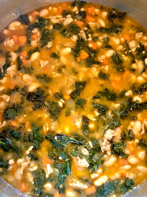 Lemony White Bean Soup, White Bean Sausage Soup, Soup With Turkey, Bean Sausage, Healthy Hearty Meals, Bean And Sausage Soup, Sausage Soup Recipes, Beans And Sausage, Italian Sausage Soup