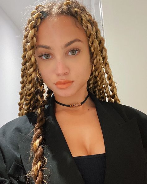 @b_ox Rose Bertram, Dread Braids, Dreadlocks, Braids, Chain Necklace, Log In, Log, Instagram Photos, Photo And Video