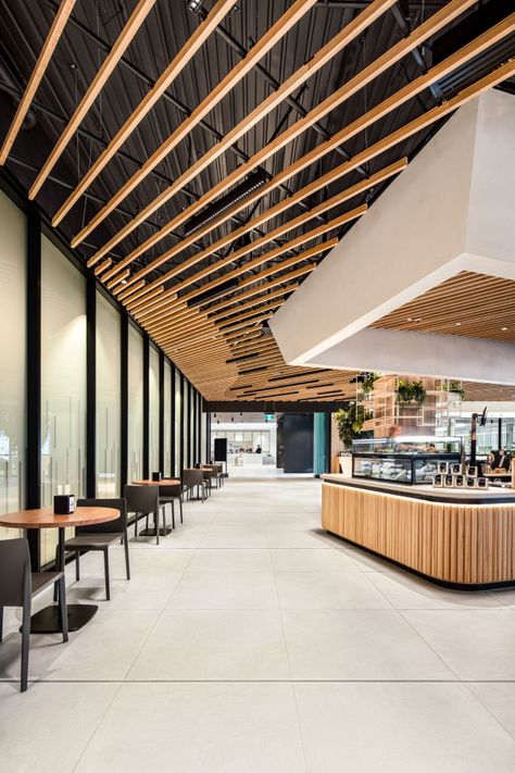 Northern Beaches Hospital - Forest Kitchen (Food Hall) - Silver Winner - 2019 Sydney Design Awards Kitchen Remode, Forest Kitchen, Kisi Kisi, Kitchen Ceiling Design, Church Building Design, Interior Design Awards, Lobby Interior, Kitchen Ceiling, Lobby Design