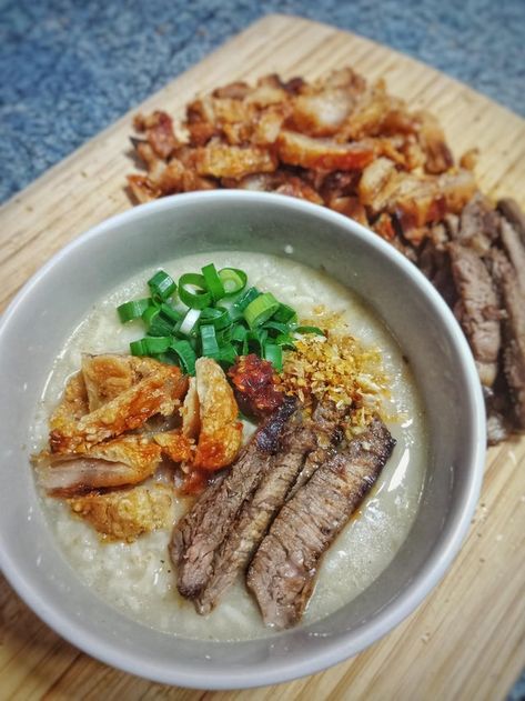 Filipino Congee, Goto Recipe, Pork Crackling, Beef Tripe, Parma Ham, Filipino Food, Gruyere Cheese, Beef Steak, Filipino Recipes