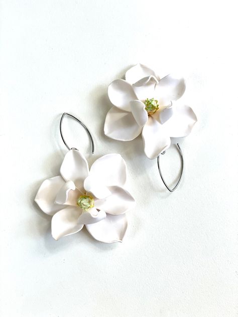 Magnolia earrings Magnolia Clay Earrings, Magnolia Earrings, Magnolia Flower, Polymer Clay Charms, Flower Jewelry, Clay Charms, Flower Jewellery, Wedding Earrings, Flower Earrings