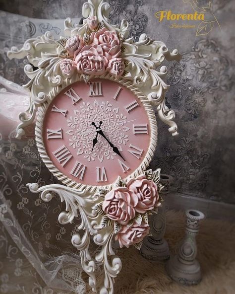 Painted Ceramic Plates, Flower Sculptures, Shabby Chic Crafts, Clock Art, Decoupage Vintage, Shabby Chic Diy, Plaster Art, Sculpture Painting, Diy Clock