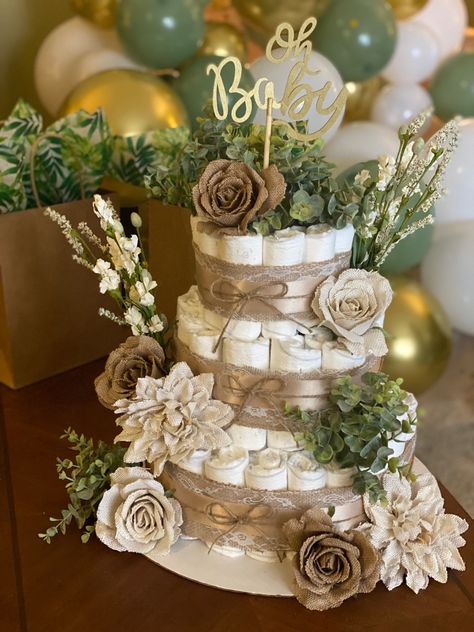 Neutral Woodsy Decor, Diaper Cake Alternative, How To Floral Arrangements Diy, Fall Baby Shower Diaper Cakes, Diaper Cake Fall Theme, Woodland Shower Cake, Baby Shower Earthy Theme, Rustic Baby Shower Ideas Girl, Neutral Diaper Cake Ideas