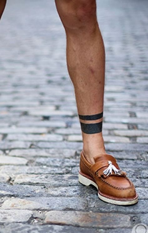 Tatoo Ring, Black Band Tattoo, Tattoo Rings, Ankle Band Tattoo, Ankle Tattoo Men, Leg Band Tattoos, Band Tattoos For Men, Unique Tattoos For Men, Band Tattoos