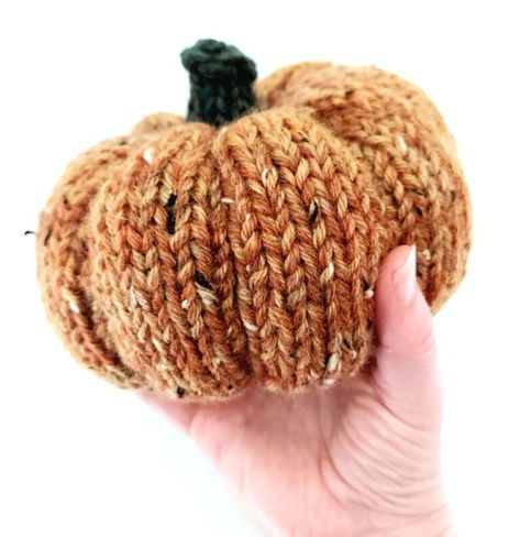 Halloween Knitting Patterns, Stuffed Pumpkins, Halloween Knitting, Pumpkin Pin, Quick Knits, Fall Patterns, Small Pumpkins, I Cord, Pdf Knitting Pattern