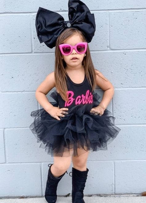 Barbie Tutu Outfit Birthday, Barbie Halloween Costume Kids, Barbie Costume Kids, Barbie Pool Party, Barbie Halloween Costume, Toddler Girl Halloween, Barbie Kids, Barbie Halloween, Barbie Birthday Party