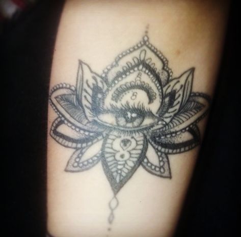 Lotus; all seeing eye  Tattoo Lotus Flower With Eye Tattoo, Flower With Eye, 3rd Eye Tattoo, Third Eye Piercing, Seeing Eye Tattoo, Third Eye Tattoos, All Seeing Eye Tattoo, Eye Piercing, Tattoo Collection