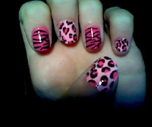 Print Nail Art, Punk Nails, Goth Nails, Y2k Nails, Really Cute Nails, Nails For Kids, Emo Scene, Dream Nails, Funky Nails