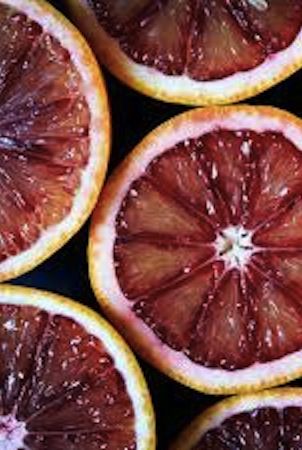 Hydrating Beauty Foods To Help You Reach Your Quench Quota Health Benefits Of Grapefruit, Grapefruit Benefits, Cinnamon Health Benefits, Fitness Hacks, Tomato Nutrition, Calendula Benefits, Zinc Deficiency, Matcha Benefits, Coconut Health Benefits