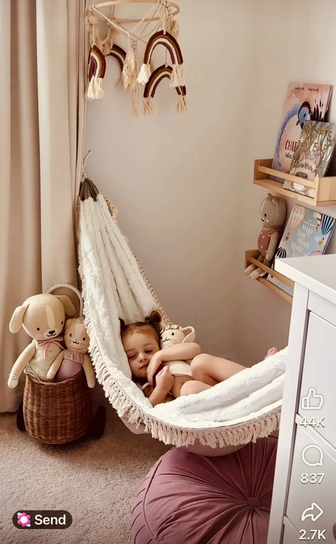 Kids Rooms Inspo, Babies Photography, Cute Newborn, Kids Bedroom Inspiration, Toddler Room Decor, Nursery Room Design, Baby Room Inspiration, Nursery Room Inspiration