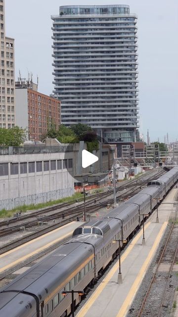 Via Rail The Canadian on Instagram: "Full length, 20+ cars. The Canadian arrives into Toronto Union 

#viarail #viarailcanada #viarailtoronto #toronto" Via Rail, Toronto, Full Length, Cars, On Instagram, Instagram