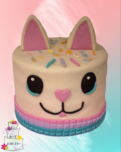 Cat Smash Cake, Smash Cake Birthday, Paw Cake, Cat Birthday Cake, Birthday Cake For Cat, Birthday Cake Decorations, 6th Birthday Cakes, 4th Birthday Cakes, House Cake