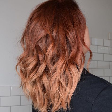 Pumpkin Spice Hair Color, Pumpkin Spice Hair, Hair Aesthetics, Copper Ombre, Trendy We Fryzurach, Blond Balayage, Color Balayage, Dye Ideas, Beautiful Red Hair