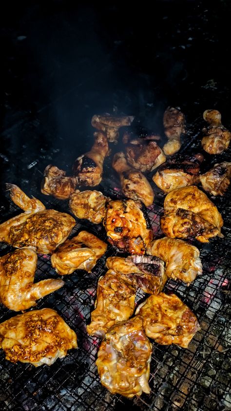 Ayam Bakar Aesthetic, Pap Bakar Bakar, Fever Snapchat, Bakar Ayam, Bakar Bakar, Snap Selfie, Eating Food Funny, Cute Dog Wallpaper, Ayam Bakar