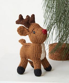 Christmas Knitting Projects, Little Cotton Rabbits, Animal Knitting Patterns, Christmas Knitting Patterns, Easy Stitch, Knitted Animals, Handmade Christmas Ornaments, Free Knitting Pattern, Christmas Knitting