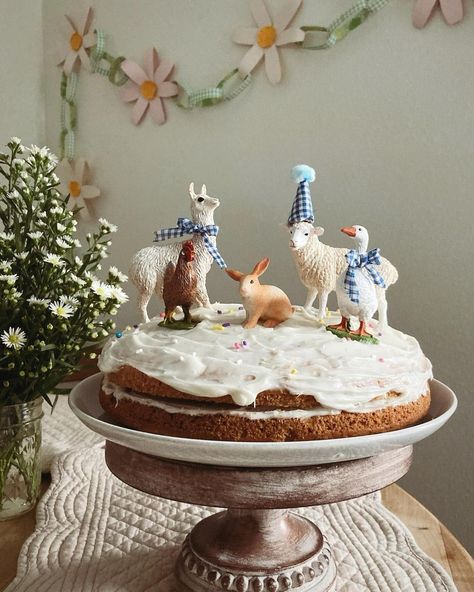 All Posts • Instagram Goose Birthday Cake, Animal Party Hat Cake, Animals With Party Hats Cake, Bunny Garden Cake, Animal Party Hat, Birthday Cake For Rabbits, Cutest Baby Animals, Make A Cake, Hat Cake