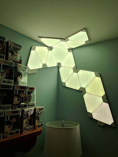 Nanoleaf Corner - Imgur Nanoleaf Designs, Nanoleaf Lights, Game Room Basement, Light Panels, Video Game Rooms, Bedroom Setup, Gaming Room Setup, Gamer Room, Tiny House Interior