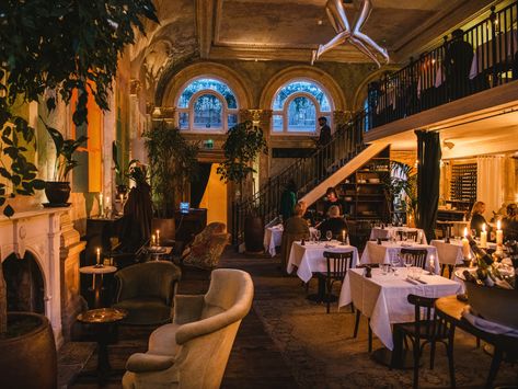 Chiltern Firehouse, Fire Escape, London Clubs, London Restaurants, London Town, Beach Reading, Fire Station, Hotel Design, Restaurant Interior