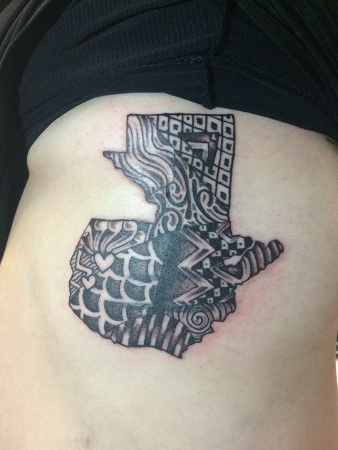 Zentangle Guatemala tattoo Guatemala Tattoo Ideas, Guatemala Tattoo, Minnesota Tattoo, Guatemala City, 문신 디자인, Symbolic Tattoos, Skin Art, Chest Tattoo, Piercing Tattoo