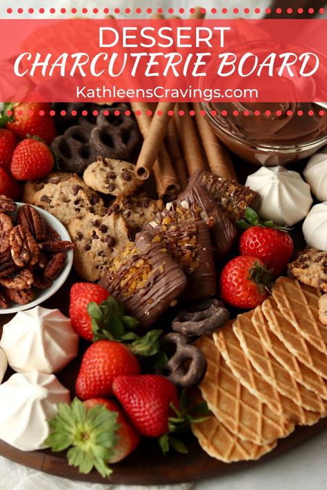 Cookie Charcuterie Board, Cookie Charcuterie, Dessert Charcuterie Board, Dessert Charcuterie, Charcuterie Inspiration, Charcuterie Recipes, Chocolate Fruit, Beautiful Desserts, Beautiful Cookies