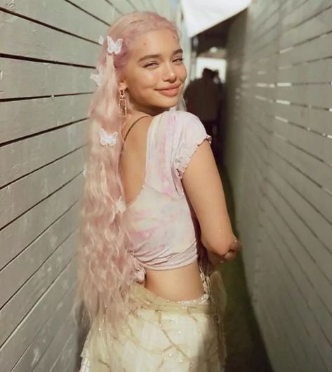 Sab Zada Princess Sab Zada, Once Upon A Broken, Musical Artist, Fashion Background, Fairy Clothes, Fashion Project, Hair Inspo Color, Social Media Influencer, Just Girl Things