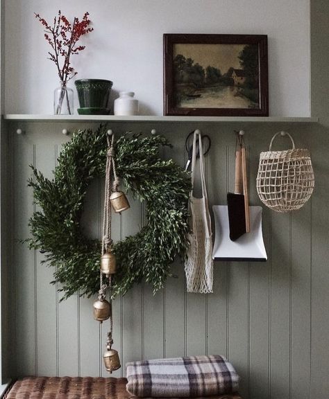 Onion Basket, Mudroom Inspiration, Christmas Entryway, Olli Ella, Minimal Christmas, Christmas Decor Inspiration, Cottage Christmas, Christmas Interiors, Christmas Time Is Here