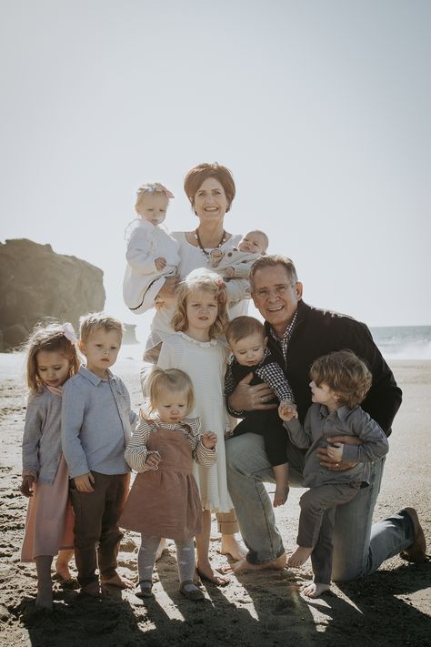 Such a fun family portrait session taken at the beach with the three generations!! Grand parents, kids and grandchildren! #familyportraits #familyphotos #familypictures #threegenerations #familytime #beachfamilyphotos #beachpics #grandparents #familyphotoideas  #grandchildren #cousins #siblings #beachportraits #beachfamily #melissamontoyaphotography Grandchildren With Grandparents Pictures, Beach Big Family Photos, Grandparents Grandkids Photoshoot, Grandchildren Photo Ideas, Grandparents Photoshoot Grandkids, Cousins Pictures, Kid Picture Poses, Cousin Photoshoot, Big Family Photo Shoot Ideas