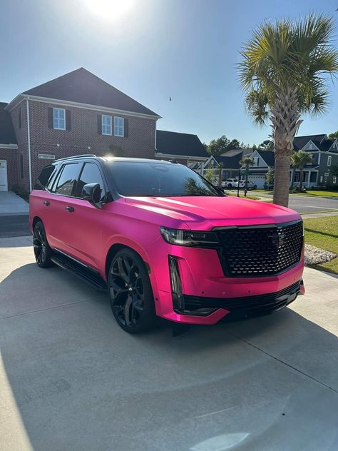 Pink Urus, Pink Benz, Pink Escalade, Cute Cars For Teens, Pink Suv, Prom Car, Pink Obsessed, Pink Cars, Pink Convertible