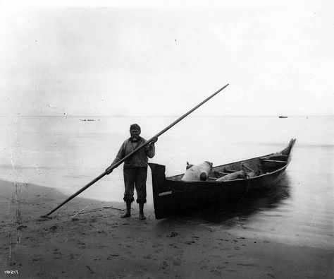 Whaling Harpoon, Indian Canoe, Whale Hunting, Newton's Laws, Great Whale, Black And White People, Wooden Boat Building, Trail Of Tears, White Whale