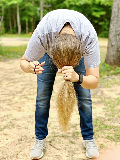 Messy Bun For Long Hair, Easy Messy Bun Tutorial, Bun For Long Hair, Hairstyle For Summer, Cute Messy Buns, Easy Messy Bun, Messy Bun Tutorial, Hoco Hair Ideas Short, Easy Bun Hairstyles