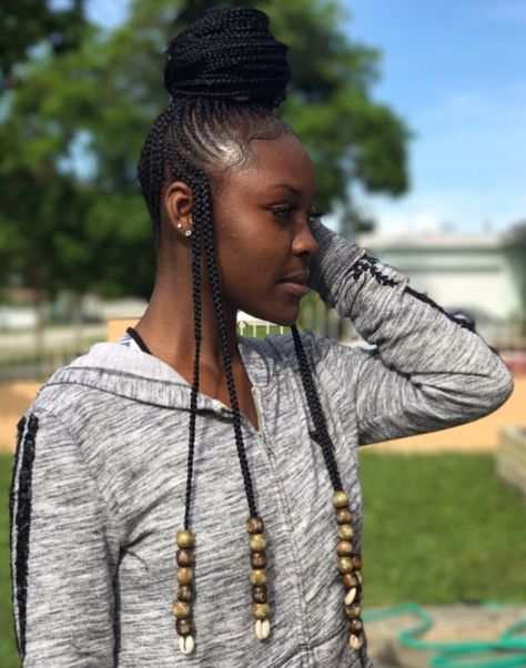 30 Latest Fulani Braids Hairstyle Ideas Of 2020 | ThriveNaija Braid Inspiration, Hair Afro, Feed In Braid, Beautiful Braids, Braids With Weave, Girls Braids, Hairstyle Gallery, Cornrows Braids, African Braids Hairstyles