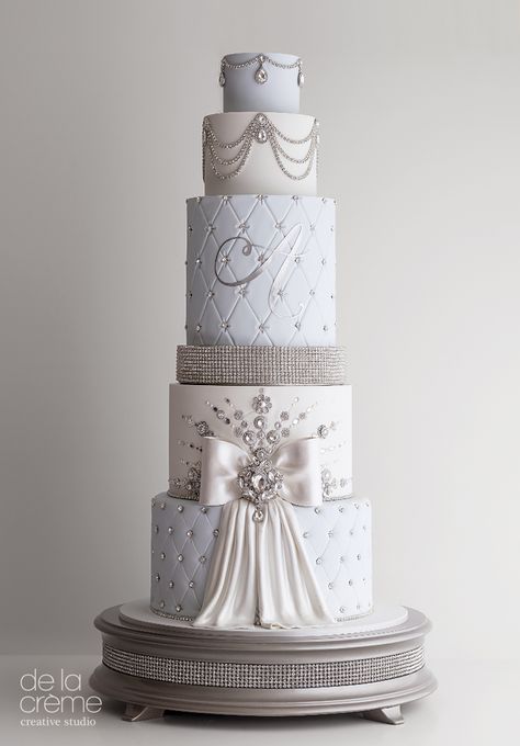 Wedding Cakes — De la Crème Creative Studio Bling Party Ideas, Fairytale Wedding Cake, Fairy Tale Wedding Cake, Bling Wedding Cakes, Bling Party, Fondant Wedding Cakes, Winter Wedding Cake, Dream Wedding Cake, Winter Cake