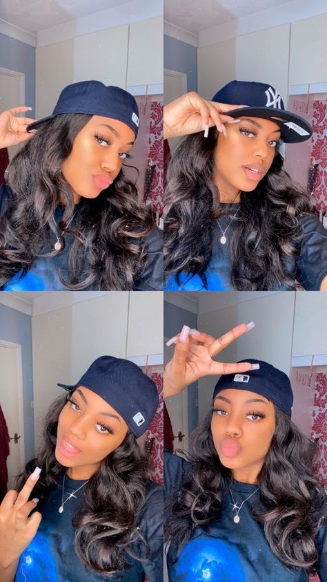 New Era Cap Outfit Woman Style, Snapback Hat Outfit For Women, Fitted Cap Outfit Women, Girls In Fitted Hats, New Era Hat Outfit Women, New Era Hat Outfit, New Era Cap Outfit Woman, Snapback Hat Outfit, Fitted Hat Outfit Black Women