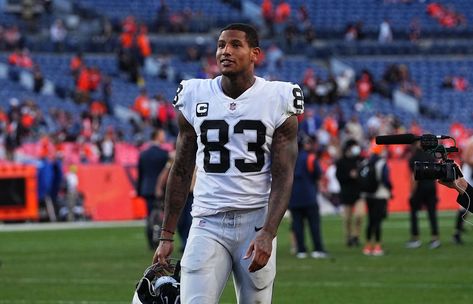 Las Vegas Raiders tight end Darren Waller was ruled out for Sunday’s home game against the Washington Football Team. Waller Darren Waller, Hamstring Injury, Desean Jackson, American Football League, Back Injury, The Rival, Washington Football, Las Vegas Raiders, Knee Injury