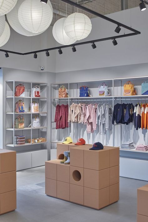 Kids Store Interior Design, Kids Retail Store Design, Baby Shop Interior Design Kids Store, Baby Store Design, Kids Shop Interior, Kids Shop Design, Baby Shop Design, Kids Store Design, Kids Store Display