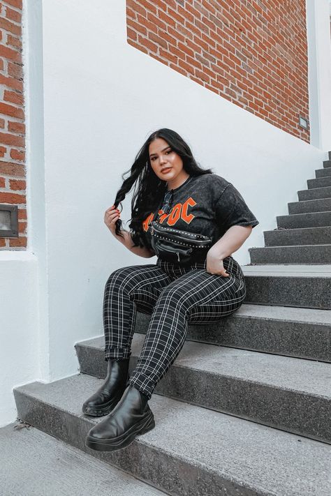 Plus-Size Summer Outfit Ideas | Stylish Warm-Weather Clothes Goth Gifts, How To Impress, Mode Grunge, Plus Size Summer Outfits, Look Plus Size, Goth Girl, Alt Fashion, Curvy Girl Fashion, Curvy Girl Outfits