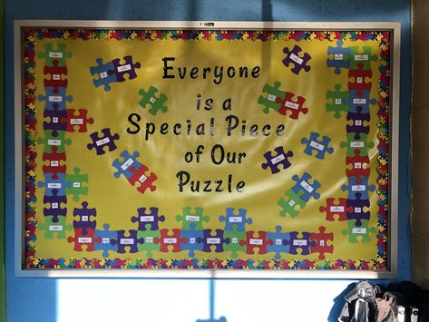 Puzzle quote, puzzle pieces, preschool bulletin boards Class Puzzle Pieces Bulletin Boards, Bulletin Board Puzzle Pieces, Puzzle Piece Classroom Theme, Diversity Bulletin Board Preschool, Puzzle Theme Classroom, Puzzle Piece Bulletin Board Ideas, We All Fit Together Puzzle Template, Diversity Bulletin Board Elementary, Puzzle Bulletin Board Ideas