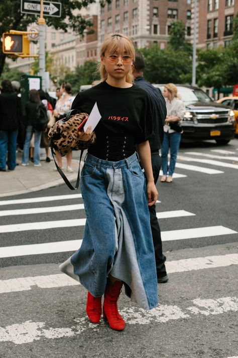 Fruits Fashion, Upcycle Denim Jeans, 2003 Fashion, Upcycle Denim, Margaret Zhang, New York Street Style, New York Fashion Week Street Style, Jeans Clothes, Denim Projects