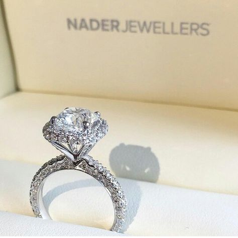 pinterest; @lauren3liz Nader Jewellers, خواتم خطوبة, Dream Wedding Ring, Dream Engagement, Dream Engagement Rings, Bling Rings, Dream Ring, Tag A Friend, Diamond Wedding