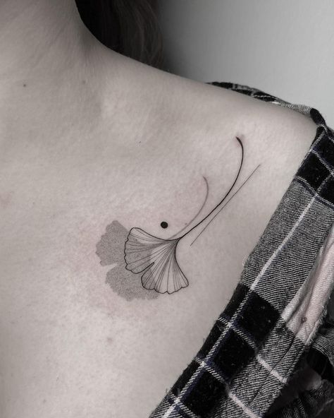 Leaf Tattoos For Women, Under Collar Bone Tattoos, Collar Bone Tattoos, Pair Tattoos, Small Tattoos Ideas, Brand New Tattoos, Tatoo Inspiration, Bone Tattoos, Delicate Tattoo