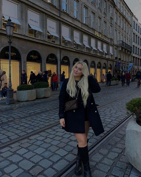 Munich Style Outfit, Munich Outfits, Munich, Blonde Hair, Winter Outfits, Germany, Fashion Outfits