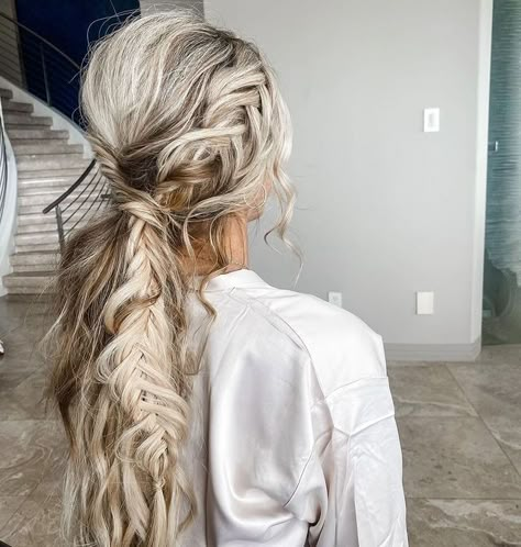 Prom Hair Updo Ponytail, Ponytail Bridal Hair, Braided Homecoming Hairstyles, Hoco Court, Bridesmaid Hair Braid, Prom 23, Ponytail Hairstyles Tutorial, Prom Hairstyle, Long Hair Ponytail