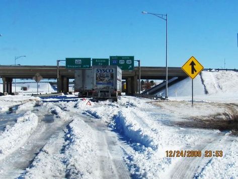 2000s Winter Nostalgia, Nostalgia 2000s, 2010s Nostalgia, Midwest Emo, Nostalgic Pictures, Nostalgia Core, Nostalgia Aesthetic, Small Town America, Childhood Memories 2000