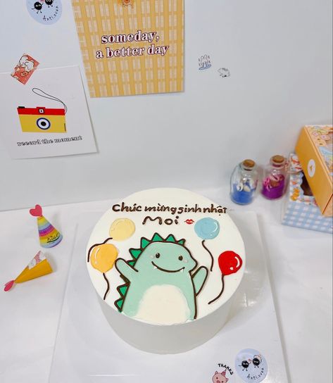 Dinosaur Mini Cake, Bento Cake Dino, Dinosaur Bento Cake, Dino Cake Ideas, Birthday Candle Photography, 9th Birthday Cake, Food Bouquet, Dino Cake, Dinosaur Birthday Cakes