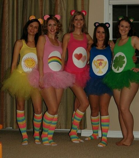 DIY Care Bears Halloween Costume Idea Halloween Carebear, Care Bears Halloween Costume, 80s Party Outfits, Bear Halloween, Holloween Costume, Bear Costume, Running Costumes, Halloween Costumes Friends, Group Costumes